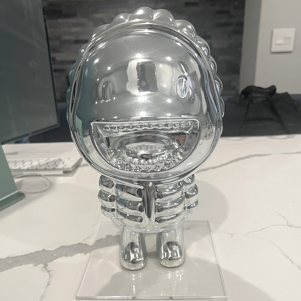 Brand new Moncler pupazzo figure